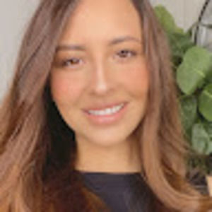 Meet your Posher, Stefani